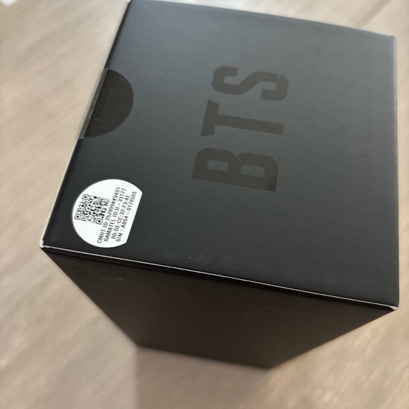 Sealed BTS Army 2026 Light Stick Version 4, new in box - Picture 4 of 4